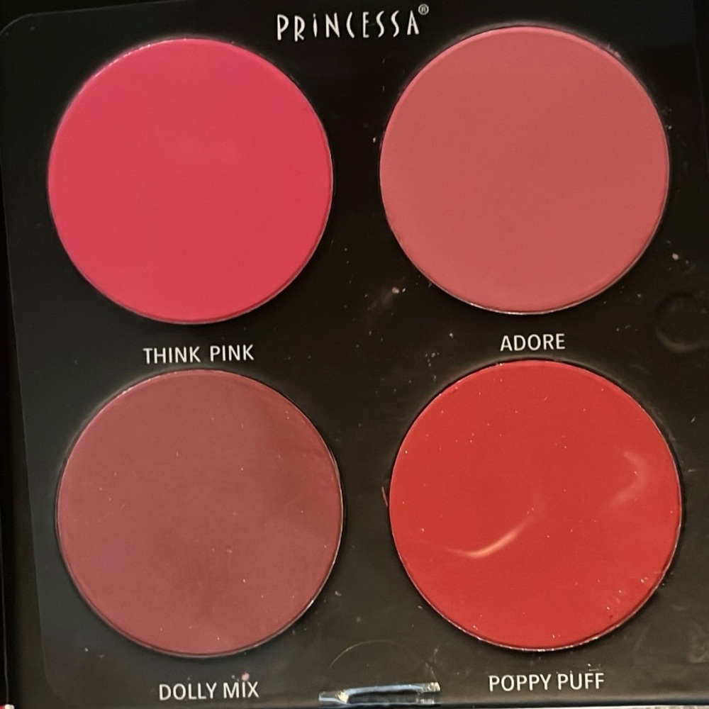Makeup Starter Kit - Picture 5 of 6